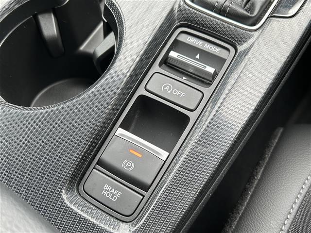 シビック ＬＸ　ワンオーナー　リアウイング　ＨｏｎｄａＳＥＮＳＩＮＧ　純正９インチナビ　フルセグＴＶ　ＥＴＣ２．０　バックモニター　ドライブレコーダー　ＬＥＤヘッドライト　レーダークルーズコントロール　スマートキー（40枚目）