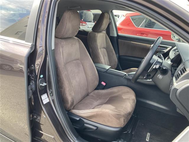 ＣＴ ＣＴ２００ｈ　バージョンＣ　純正ＨＤＤナビ　フルセグＴＶ　ＥＴＣ　バックモニター　前方ドライブレコーダー　クルーズコントロール　シートヒーター　革巻きステアリング　ステアリングスイッチ　純正１６インチアルミ　スマートキー（11枚目）