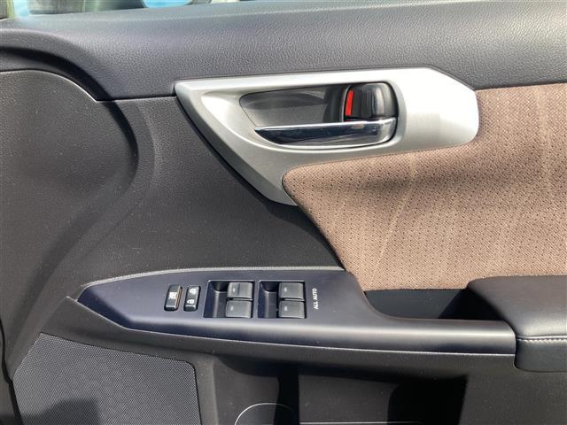 ＣＴ ＣＴ２００ｈ　バージョンＣ　純正ＨＤＤナビ　フルセグＴＶ　ＥＴＣ　バックモニター　前方ドライブレコーダー　クルーズコントロール　シートヒーター　革巻きステアリング　ステアリングスイッチ　純正１６インチアルミ　スマートキー（28枚目）