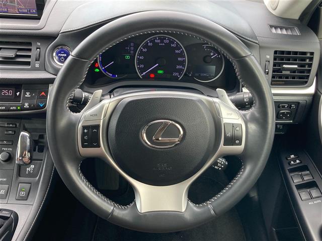 ＣＴ ＣＴ２００ｈ　バージョンＣ　純正ＨＤＤナビ　フルセグＴＶ　ＥＴＣ　バックモニター　前方ドライブレコーダー　クルーズコントロール　シートヒーター　革巻きステアリング　ステアリングスイッチ　純正１６インチアルミ　スマートキー（31枚目）