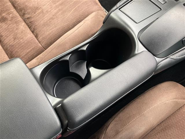 ＣＴ ＣＴ２００ｈ　バージョンＣ　純正ＨＤＤナビ　フルセグＴＶ　ＥＴＣ　バックモニター　前方ドライブレコーダー　クルーズコントロール　シートヒーター　革巻きステアリング　ステアリングスイッチ　純正１６インチアルミ　スマートキー（42枚目）