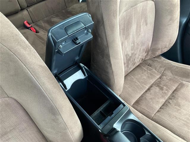 ＣＴ ＣＴ２００ｈ　バージョンＣ　純正ＨＤＤナビ　フルセグＴＶ　ＥＴＣ　バックモニター　前方ドライブレコーダー　クルーズコントロール　シートヒーター　革巻きステアリング　ステアリングスイッチ　純正１６インチアルミ　スマートキー（43枚目）