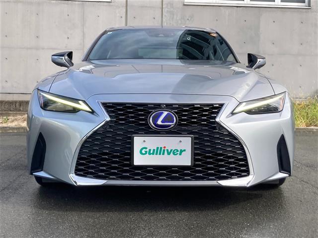 IS IS300h バージョンL ムーンルーフ Toyota Safety Sense 純正ナビ フルセグTV ETC2.0 アラウンドビューモニター ドライブレコーダー 三眼LEDヘッドランプ レザーシート シートベンチレーション(21枚目)