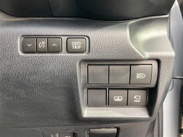 IS IS300h バージョンL ムーンルーフ Toyota Safety Sense 純正ナビ フルセグTV ETC2.0 アラウンドビューモニター ドライブレコーダー 三眼LEDヘッドランプ レザーシート シートベンチレーション(30枚目)