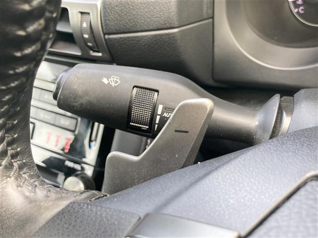 IS IS300h バージョンL ムーンルーフ Toyota Safety Sense 純正ナビ フルセグTV ETC2.0 アラウンドビューモニター ドライブレコーダー 三眼LEDヘッドランプ レザーシート シートベンチレーション(34枚目)