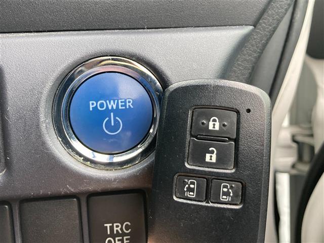 ヴォクシー ハイブリッドV 社外メモリーナビ フルセグTV ETC バックモニター ドライブレコーダー LEDヘッドランプ シートヒーター 両側パワースライドドア クルーズコントロール 革巻きステアリング スマートキー(10枚目)