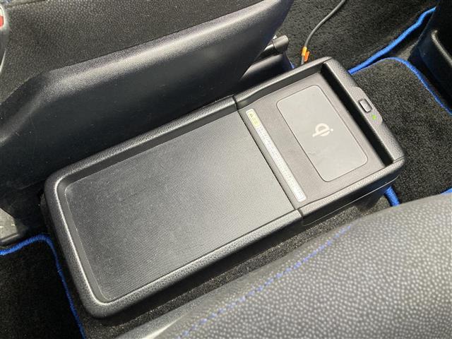 ヴォクシー ハイブリッドV 社外メモリーナビ フルセグTV ETC バックモニター ドライブレコーダー LEDヘッドランプ シートヒーター 両側パワースライドドア クルーズコントロール 革巻きステアリング スマートキー(40枚目)