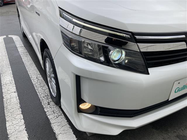 ヴォクシー ハイブリッドV 社外メモリーナビ フルセグTV ETC バックモニター ドライブレコーダー LEDヘッドランプ シートヒーター 両側パワースライドドア クルーズコントロール 革巻きステアリング スマートキー(43枚目)