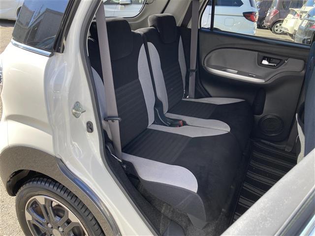 キャスト スタイルＧ　ＳＡＩＩＩ　スマートアシストＩＩＩ　社外メモリーナビ　フルセグＴＶ　バックカメラ　ＥＴＣ　前方ドライブレコーダー　リアコーナーセンサー　ＬＥＤヘッドライト　フロントフォグランプ　ステアリングスイッチ　スマートキー（11枚目）