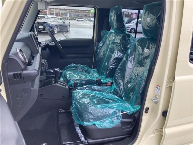 ジムニーノマド ＦＣ　ワンオーナー　スズキセーフティサポート　４ＷＤ　ＬＥＤヘッドランプ　レーダークルーズコントロール　シートヒーター　リアクリアランスソナー　オートハイビーム　ヘッドライトウォッシャー純正アルミ（8枚目）