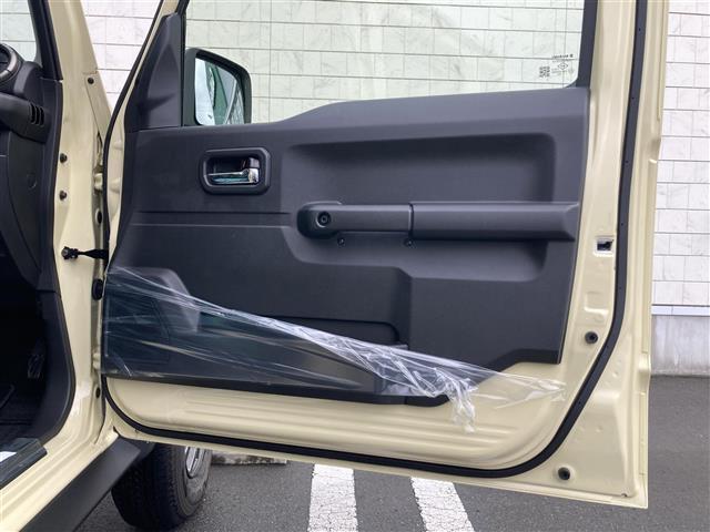 ジムニーノマド ＦＣ　ワンオーナー　スズキセーフティサポート　４ＷＤ　ＬＥＤヘッドランプ　レーダークルーズコントロール　シートヒーター　リアクリアランスソナー　オートハイビーム　ヘッドライトウォッシャー純正アルミ（22枚目）