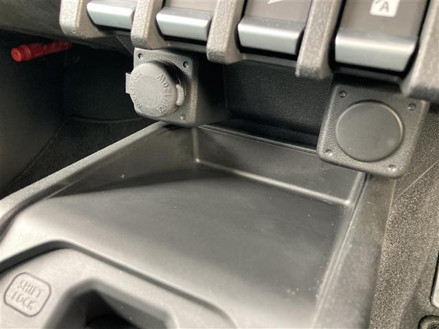 ジムニーノマド ＦＣ　ワンオーナー　スズキセーフティサポート　４ＷＤ　ＬＥＤヘッドランプ　レーダークルーズコントロール　シートヒーター　リアクリアランスソナー　オートハイビーム　ヘッドライトウォッシャー純正アルミ（33枚目）