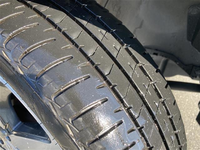 パレットＳＷ ＴＳ　純正メモリーナビ　フルセグＴＶ　ビルトインＥＴＣ　両側パワースライドドア　ＨＩＤオートヘッドランプ　革巻きステアリング　純正１４インチアルミ　フロントフォグランプ　スマートキー２本　ターボ（14枚目）