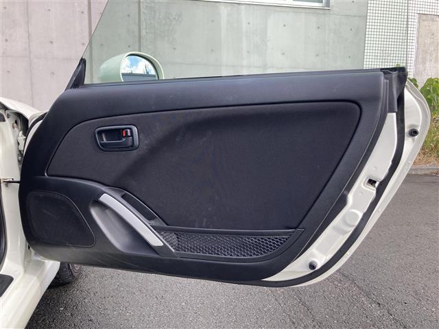 コペン アクティブトップ アクティブトップ 社外6.1インチナビ 社外15インチアルミ マニュアルエアコン ハロゲンヘッドライト フロントフォグランプ ターボ リモコンキー 純正フロアマット 保証書(21枚目)