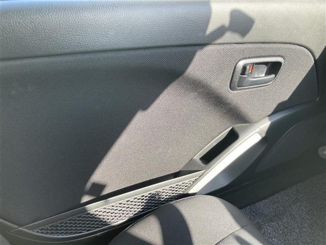 コペン アクティブトップ アクティブトップ 社外6.1インチナビ 社外15インチアルミ マニュアルエアコン ハロゲンヘッドライト フロントフォグランプ ターボ リモコンキー 純正フロアマット 保証書(40枚目)