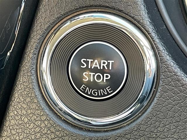 エクストレイル ２０Ｘｉ　純正９インチナビ　アラウンドビューモニター　禁煙車　ＥＴＣ　プロパイロット　エマージェンシーブレーキ　パワーバックドア　ＬＥＤヘッドライト　全席シートヒーター　プッシュスタート　デジタルインナーミラー（12枚目）