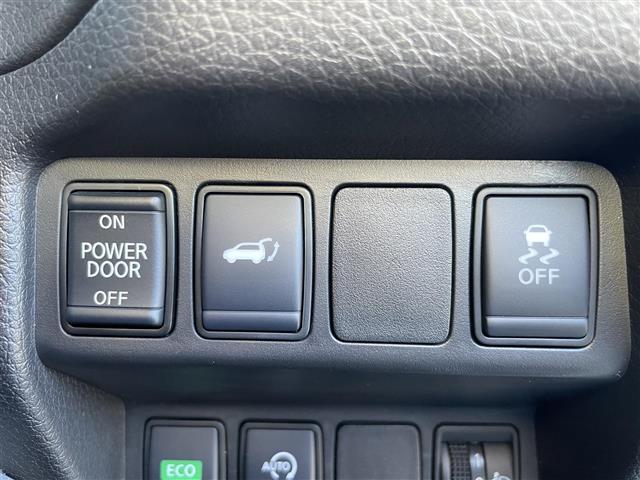 エクストレイル ２０Ｘｉ　純正９インチナビ　アラウンドビューモニター　禁煙車　ＥＴＣ　プロパイロット　エマージェンシーブレーキ　パワーバックドア　ＬＥＤヘッドライト　全席シートヒーター　プッシュスタート　デジタルインナーミラー（13枚目）