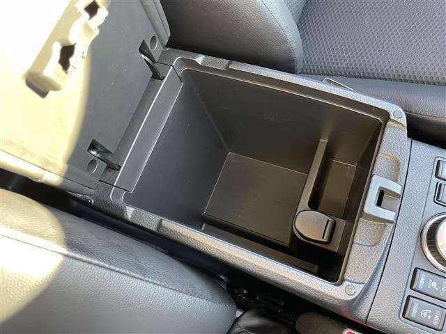 エクストレイル ２０Ｘｉ　純正９インチナビ　アラウンドビューモニター　禁煙車　ＥＴＣ　プロパイロット　エマージェンシーブレーキ　パワーバックドア　ＬＥＤヘッドライト　全席シートヒーター　プッシュスタート　デジタルインナーミラー（18枚目）