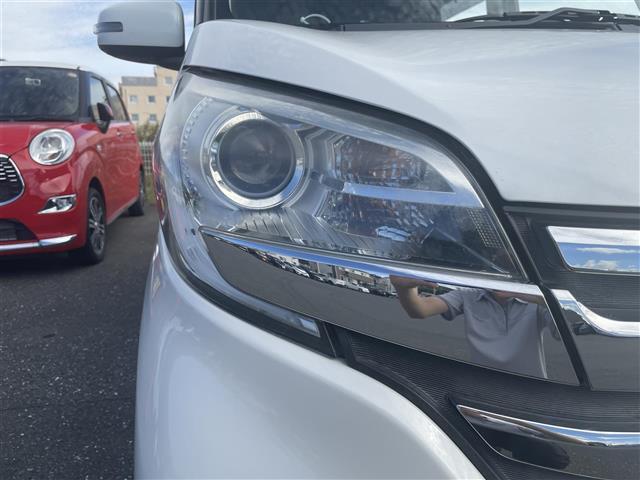 デイズルークス ハイウェイスター X 純正ナビ フルセグTV アラウンドビューモニター エマージェンシーブレーキ 左パワースライドドア HIDヘッドライト 純正エンジンスターター 衝突被害軽減 横滑り防止 スマートキー プッシュスタート(37枚目)