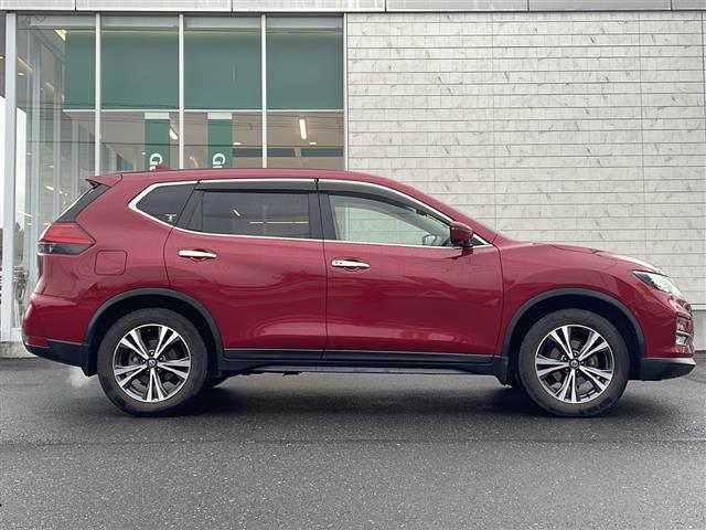 エクストレイル 20Xi プロパイロット 純正9インチナビ ワンオーナー 禁煙車 インテリジェントルームミラー ETC パワーバックドア LEDライト 衝突被害軽減 横滑り防止 純正フロアマット 純正ホイール プッシュスタート(36枚目)