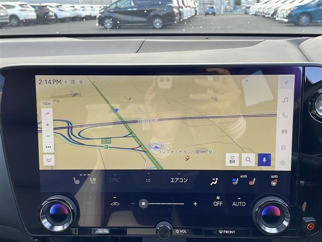 NX NX350h バージョンL サンルーフ 全方位カメラ 純正14型ナビ ワンオーナー 禁煙車 本革シート ETC2.0 置くだけ充電 全席シートヒーター ベンチレーションシート 純正20インチホイール パワーバックドア ドラレコ(2枚目)