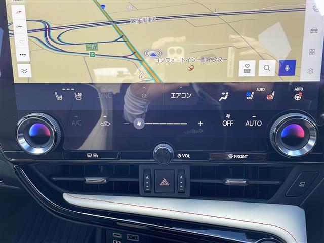 NX NX350h バージョンL サンルーフ 全方位カメラ 純正14型ナビ ワンオーナー 禁煙車 本革シート ETC2.0 置くだけ充電 全席シートヒーター ベンチレーションシート 純正20インチホイール パワーバックドア ドラレコ(12枚目)