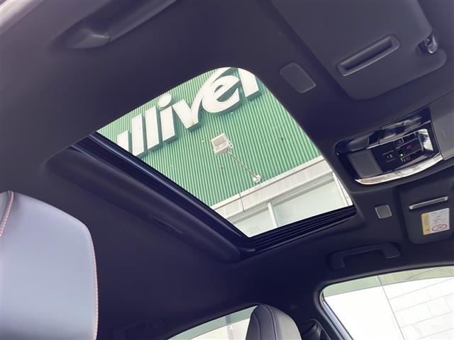 NX NX350h バージョンL サンルーフ 全方位カメラ 純正14型ナビ ワンオーナー 禁煙車 本革シート ETC2.0 置くだけ充電 全席シートヒーター ベンチレーションシート 純正20インチホイール パワーバックドア ドラレコ(18枚目)