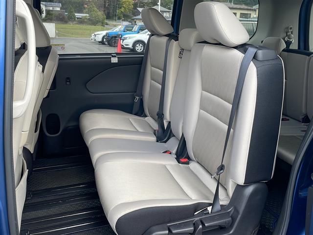 セレナ ハイウェイスター 純正9インチナビ 純正フリップダウンモニター プロパイロット デジタルインナーミラー アラウンドビューモニター パーキングアシスト ETC LEDヘッドライト(29枚目)