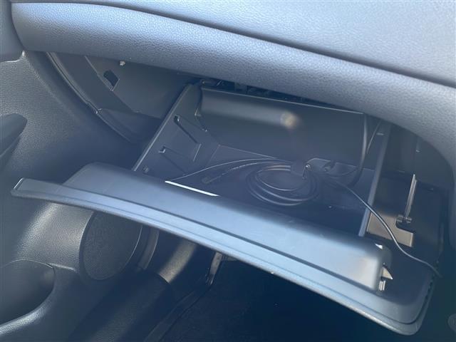 エクストレイル 20Xi エクストリーマーX 後席モニター 純正9インチナビ 全方位カメラ フルセグTV プロパイロット LEDライト デジタルインナーミラー 全席シートヒーター エマージェンシーブレーキ 前後ドラレコ スマートキー ETC(26枚目)