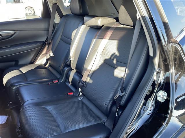 エクストレイル 20Xi エクストリーマーX 後席モニター 純正9インチナビ 全方位カメラ フルセグTV プロパイロット LEDライト デジタルインナーミラー 全席シートヒーター エマージェンシーブレーキ 前後ドラレコ スマートキー ETC(30枚目)