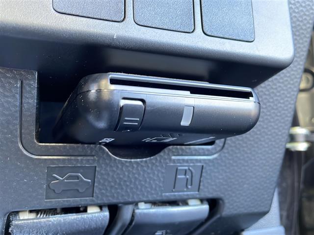 ルーミー カスタムG S 両側電動ドア バックカメラ 寒冷地仕様 純正エンジンスターター スマートアシスト 社外ナビ プッシュスタート LEDヘッドライト クルーズコントロール 冬タイヤ積込 衝突被害軽減 スマートキー ETC(15枚目)