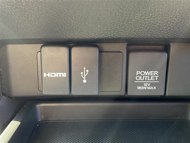 オデッセイ アブソルート　純正ナビ　ＤＴＶ　バックカメラ　フリップダウンモニター　両側パワースライドドア　ＥＴＣ　スタッドレスタイヤ積み込み（18枚目）