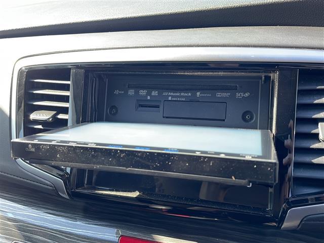 オデッセイ アブソルート　純正ナビ　ＤＴＶ　バックカメラ　フリップダウンモニター　両側パワースライドドア　ＥＴＣ　スタッドレスタイヤ積み込み（19枚目）