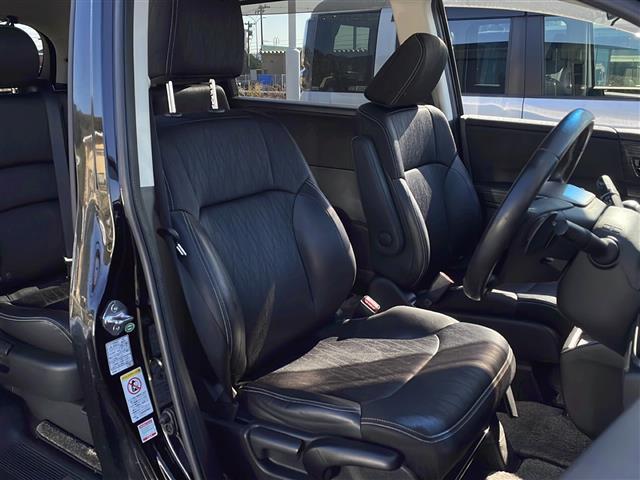 オデッセイ アブソルート　純正ナビ　ＤＴＶ　バックカメラ　フリップダウンモニター　両側パワースライドドア　ＥＴＣ　スタッドレスタイヤ積み込み（26枚目）