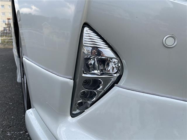 プリウス Ａプレミアム　ツーリングセレクション　純正９型ナビ　トヨタセーフティセンス　フルセグテレビ　バックカメラ　エアロパーツ　ビルトインＥＴＣ　ＬＥＤヘッドライト　ＡＣ１００Ｖ電源　純正アルミホイール　ブラインドスポットモニター　シートヒーター（38枚目）