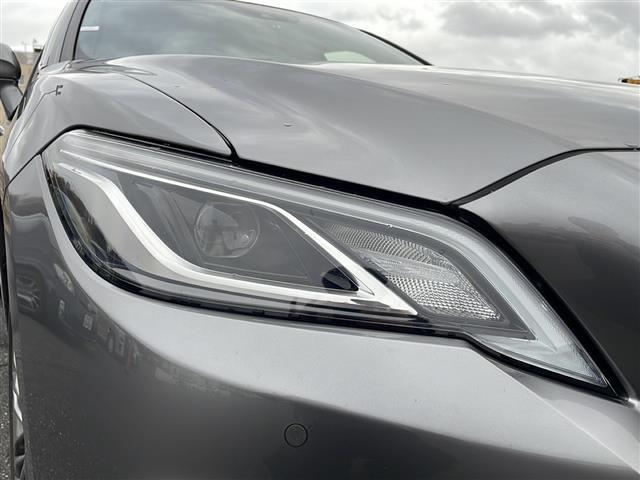 クラウンハイブリッド S Four 純正ナビ フルセグテレビ バックカメラ シートヒーター パワーシート ビルトインETC AC100V電源 トヨタセーフティセンス ハーフレザーシート 純正アルミホイール 純正フロアマット 保証書(37枚目)