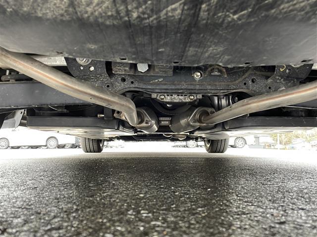 クラウンハイブリッド S Four 純正ナビ フルセグテレビ バックカメラ シートヒーター パワーシート ビルトインETC AC100V電源 トヨタセーフティセンス ハーフレザーシート 純正アルミホイール 純正フロアマット 保証書(43枚目)