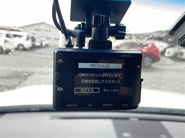 事故や盗難の防止に有効的な【ドライブレコーダー】装着！！これにより、安心してドライブしていただくことが可能になります！！