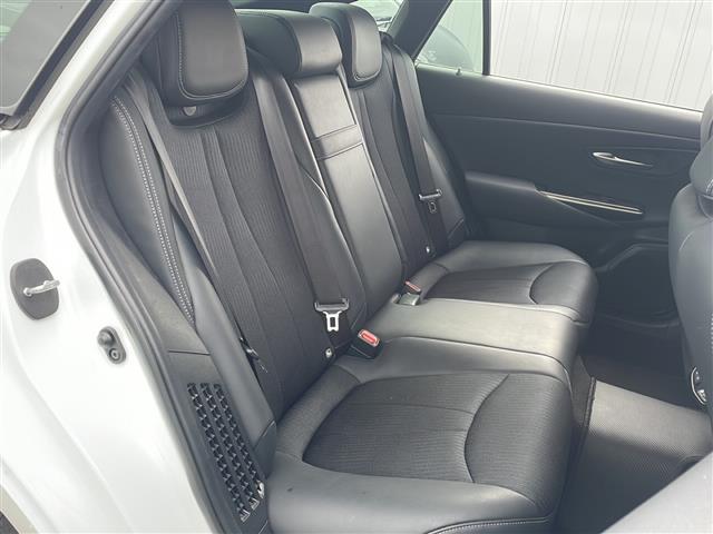 【２列目シート】現車の確認はお電話でも承っております。【ハリアー／エクストレイル／ヴェゼル／Ｃ-ＨＲ／プリウス／シエンタ／オデッセイ／ＳＵＶ／ミニバン／コンパクト／ハイブリッド】続々入庫中！