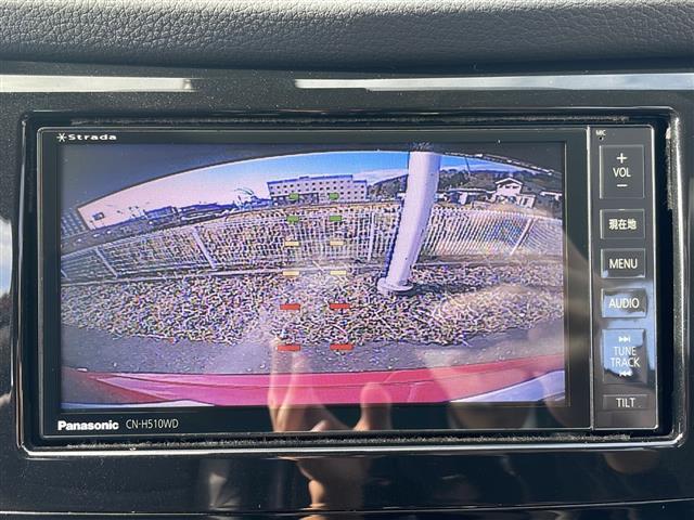 【バックカメラ】駐車時に後方がリアルタイム映像で確認できます。大型商業施設や立体駐車場での駐車時や、夜間のバック時に大活躍！運転スキルに関わらず、今や必須となった装備のひとつです！