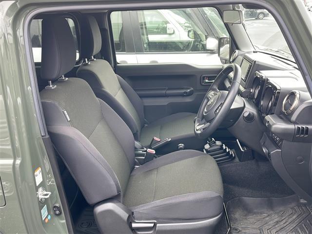 ジムニーシエラ ＪＣ　純正ＳＤナビ　純正マットガード　フルセグＴＶ　Ｂｌｕｅｔｏｏｔｈ接続　クルーズコントロール　ビルトインＥＴＣ　前席シートヒーター　背面タイヤ　横滑り防止機能　衝突軽減ブレーキ　レーンキープアシスト（27枚目）