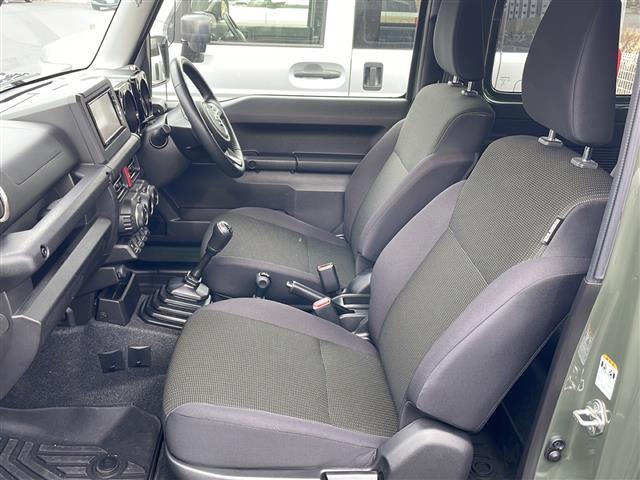 ジムニーシエラ ＪＣ　純正ＳＤナビ　純正マットガード　フルセグＴＶ　Ｂｌｕｅｔｏｏｔｈ接続　クルーズコントロール　ビルトインＥＴＣ　前席シートヒーター　背面タイヤ　横滑り防止機能　衝突軽減ブレーキ　レーンキープアシスト（28枚目）