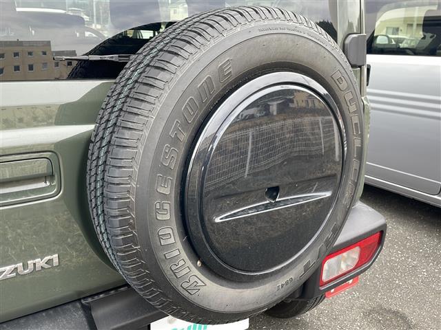 ジムニーシエラ ＪＣ　純正ＳＤナビ　純正マットガード　フルセグＴＶ　Ｂｌｕｅｔｏｏｔｈ接続　クルーズコントロール　ビルトインＥＴＣ　前席シートヒーター　背面タイヤ　横滑り防止機能　衝突軽減ブレーキ　レーンキープアシスト（31枚目）