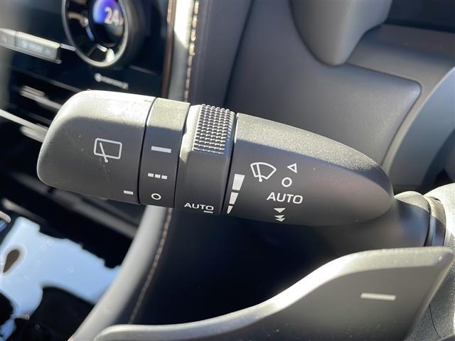 アルファードハイブリッド Ｚ　寒冷地仕様　積込夏タイヤ付純正１８インチＡＷ　全方位カメラ　後席モニター　電動リアゲート　純正メモリナビ　トヨタチームメイト　純正エンジンスターター　ワンオーナー　禁煙車　両側電動ドア　スペアキー有（10枚目）