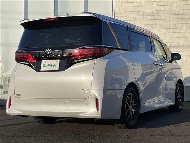 アルファードハイブリッド Ｚ　寒冷地仕様　積込夏タイヤ付純正１８インチＡＷ　全方位カメラ　後席モニター　電動リアゲート　純正メモリナビ　トヨタチームメイト　純正エンジンスターター　ワンオーナー　禁煙車　両側電動ドア　スペアキー有（32枚目）