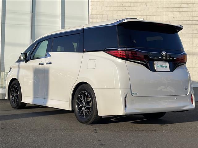 アルファードハイブリッド Ｚ　寒冷地仕様　積込夏タイヤ付純正１８インチＡＷ　全方位カメラ　後席モニター　電動リアゲート　純正メモリナビ　トヨタチームメイト　純正エンジンスターター　ワンオーナー　禁煙車　両側電動ドア　スペアキー有（41枚目）