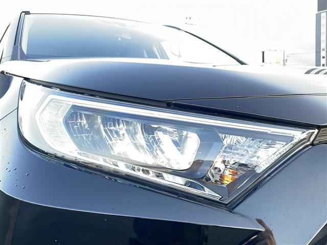 RAV4 X ワンオーナー 純正9インチナビ バックカメラ 寒冷地仕様 前後ドライブレコーダー 禁煙車 ETC2.0 追従クルコン 純正フロアマット フルセグTV 横滑り防止 LEDヘッドライト スマートキー(37枚目)