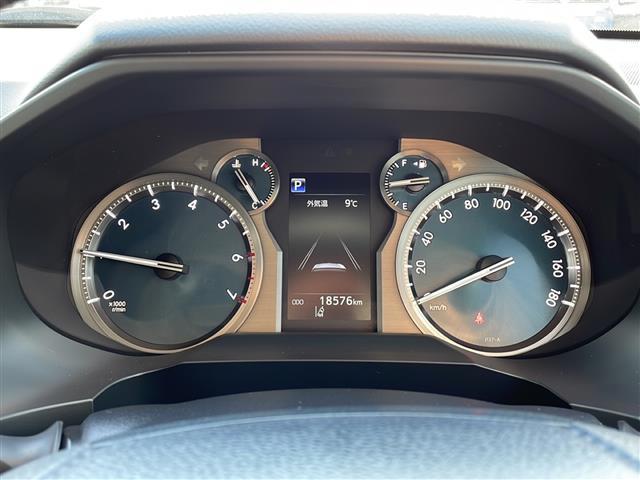 ランドクルーザープラド TX Lパッケージ・ブラックエディション ワンオーナー サンルーフ 9インチアルパインナビ ETC トヨタセーフティセンス レザーシート フルセグTV バックカメラ ルーフレール LEDヘッドライト 禁煙車 スマートキー 追従クルコン(7枚目)