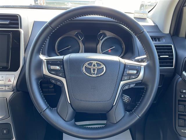 ランドクルーザープラド TX Lパッケージ 純正9インチナビ ムーンルーフ レーダークルコン トヨタセーフティセンス バックカメラ フルセグTV LEDヘッドライト ブラックルーフレール クリアランスソナー シートヒーター&ベンチレーション(8枚目)