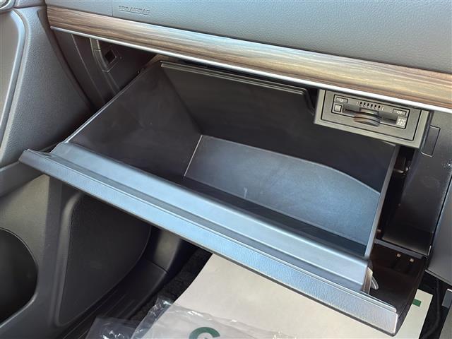 ランドクルーザープラド TX Lパッケージ 純正9インチナビ ムーンルーフ レーダークルコン トヨタセーフティセンス バックカメラ フルセグTV LEDヘッドライト ブラックルーフレール クリアランスソナー シートヒーター&ベンチレーション(25枚目)